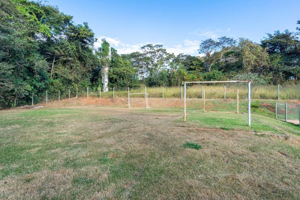 Vila Sitio Da Tia Lucia Perto Da Montanha Brumadinho Exteriér fotografie